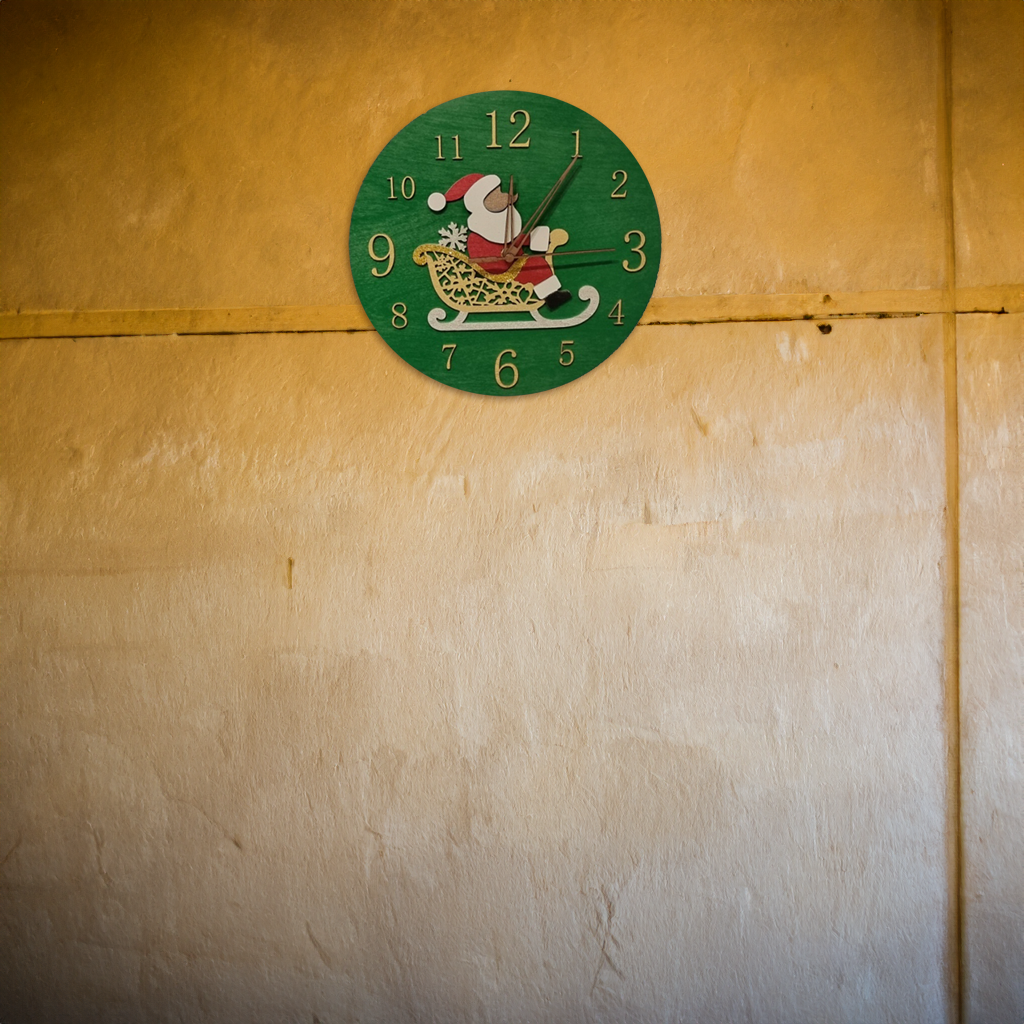 Christmas Santa Clock